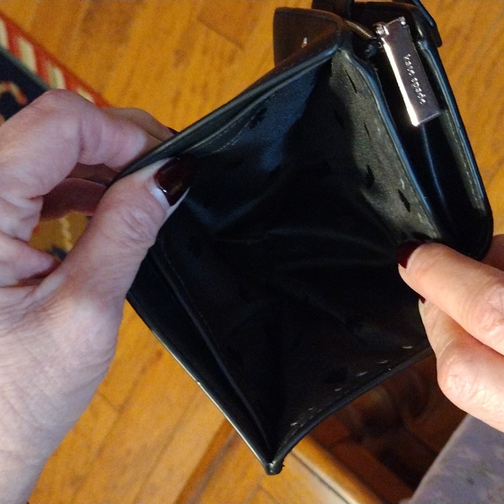 Kate Spade Black Leather Wallet with Gold Logo - Picture 6 of 10